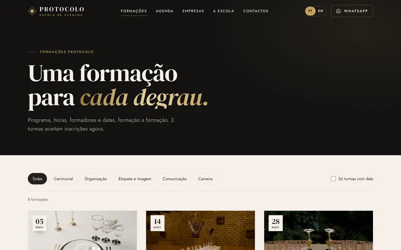 O catálogo, com filtros por área e só turmas abertas.
